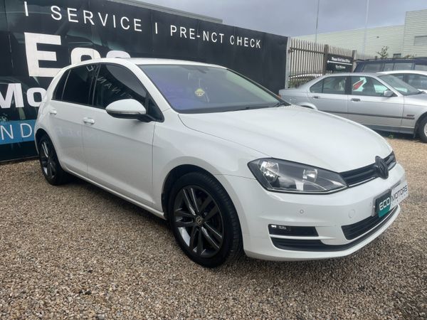 Volkswagen Golf Hatchback, Petrol, 2015, White