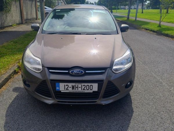 Ford Focus Hatchback, Diesel, 2012, Brown
