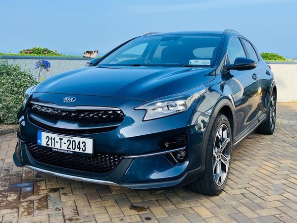 Kia XCeed Hatchback, Petrol Plug-in Hybrid, 2021, Blue
