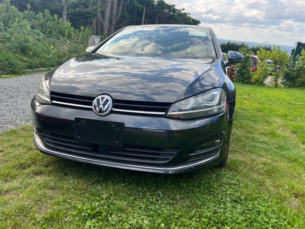 Volkswagen Golf Hatchback, Petrol, 2016, Grey