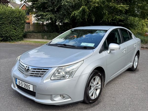 Toyota Avensis Saloon, Diesel, 2010, Silver