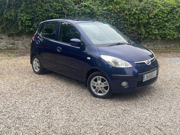 Hyundai i10 Hatchback, Petrol, 2010, Blue