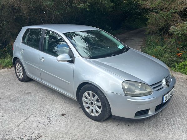 Volkswagen Golf Hatchback, Diesel, 2008, Silver