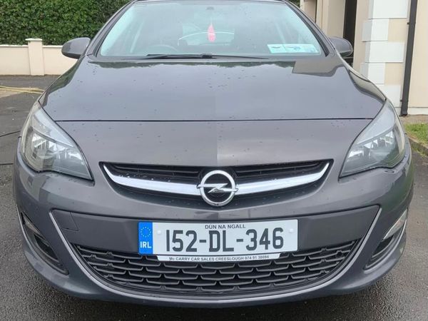 Opel Astra Hatchback, Diesel, 2015, Grey