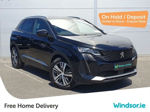 Peugeot 3008 MPV, Petrol, 2023, Black