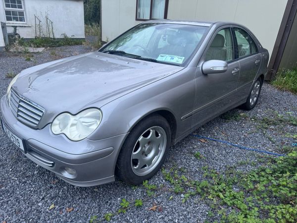 Mercedes-Benz C-Class Saloon, Petrol, 2006, Silver