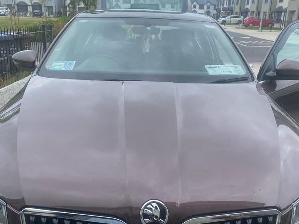 Skoda Octavia Saloon, Diesel, 2017, Brown