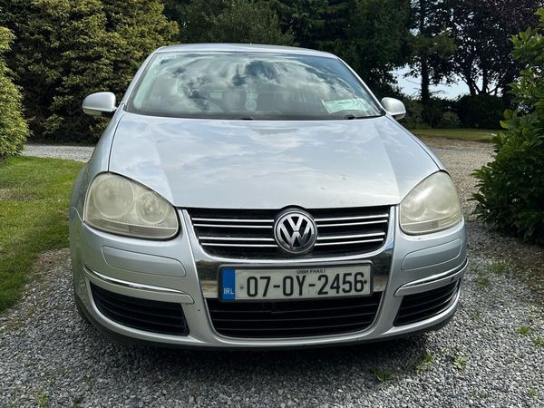 Volkswagen Jetta Saloon, Diesel, 2007, Silver