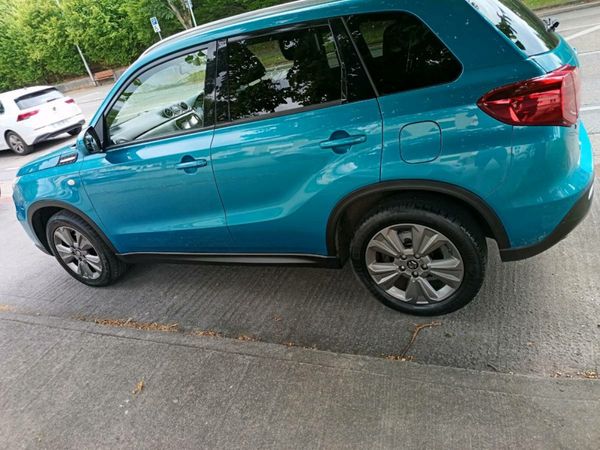 Suzuki Vitara SUV, Petrol, 2019, Blue