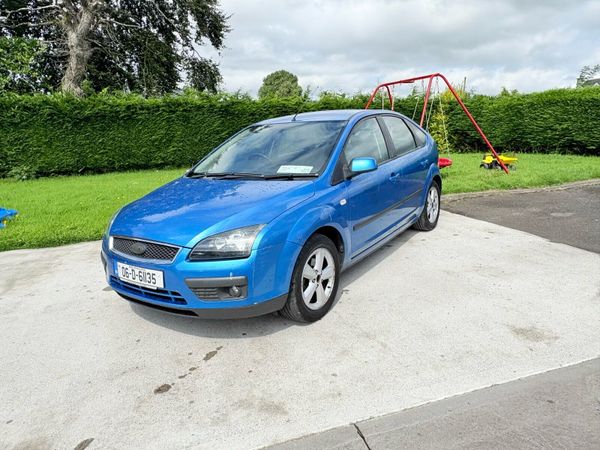 Ford Focus Hatchback, Petrol, 2006, Blue