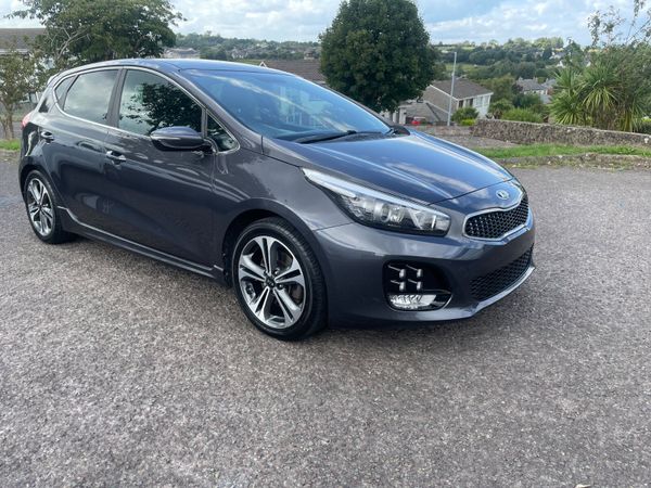 Kia Ceed Hatchback, Diesel, 2018, Silver
