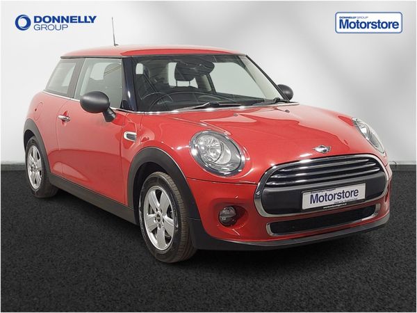 Mini Cooper Hatchback, Petrol, 2016, Red
