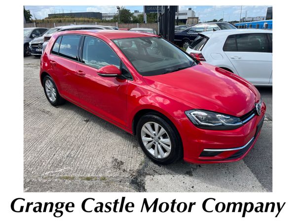 Volkswagen Golf Hatchback, Petrol, 2017, Red