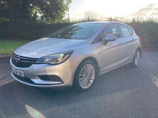 Opel Astra Hatchback, Diesel, 2016, Silver