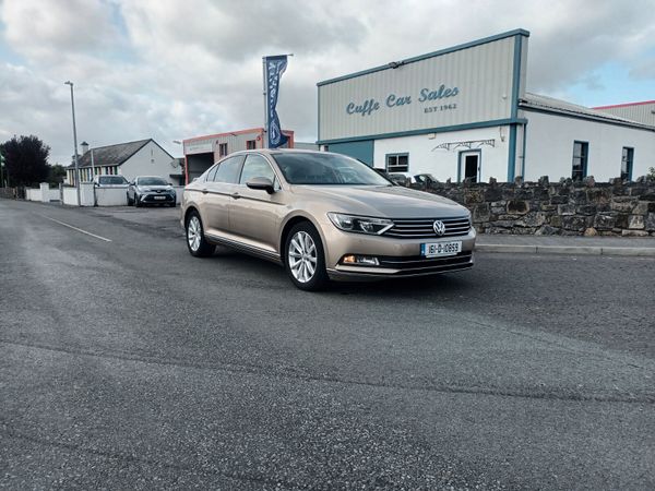 Volkswagen Passat Saloon, Diesel, 2016, Gold