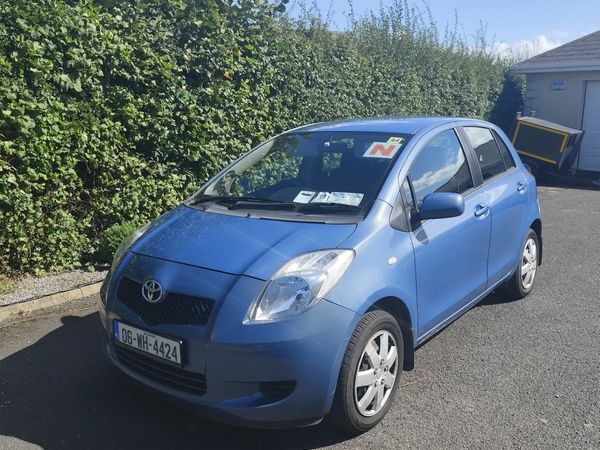 Toyota Yaris Hatchback, Petrol, 2006, Blue