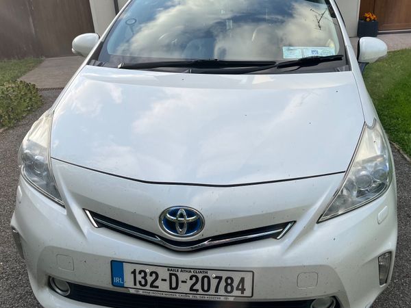 Toyota Prius MPV, Petrol Hybrid, 2013, White