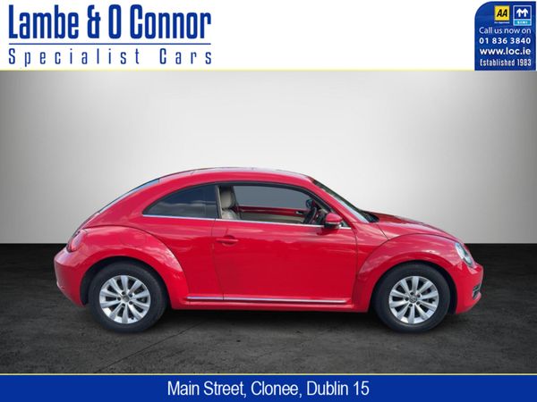 Volkswagen Beetle Hatchback, Petrol, 2014, Red