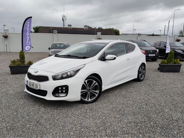 Kia Ceed Hatchback, Diesel, 2018, White