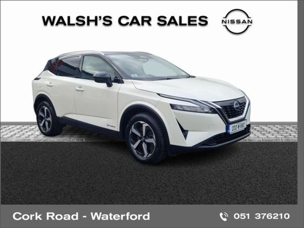 Nissan Qashqai MPV, Petrol, 2023, White