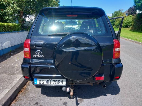 Toyota RAV4 SUV, Petrol, 2005, Black