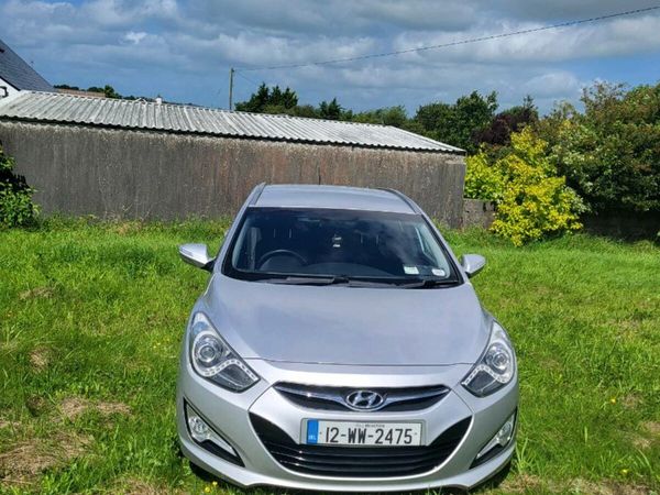 Hyundai i40 Estate, Diesel, 2012, Silver
