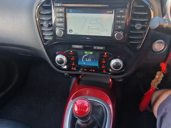 Nissan Juke SUV, Petrol, 2015, Black