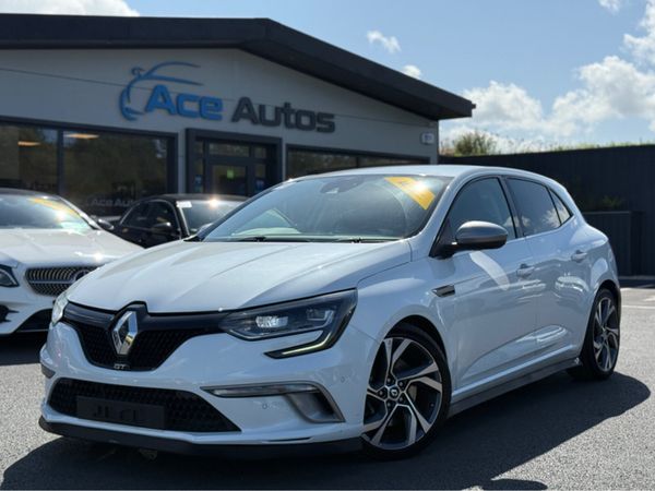 Renault Megane Hatchback, Petrol, 2018, White
