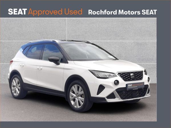 SEAT Arona Hatchback, Petrol, 2022, White