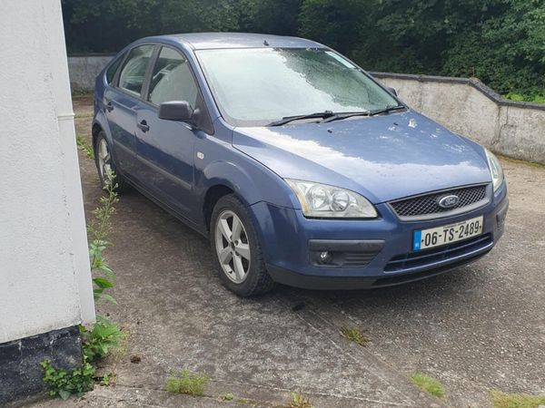 Ford Focus Hatchback, Petrol, 2006, Blue
