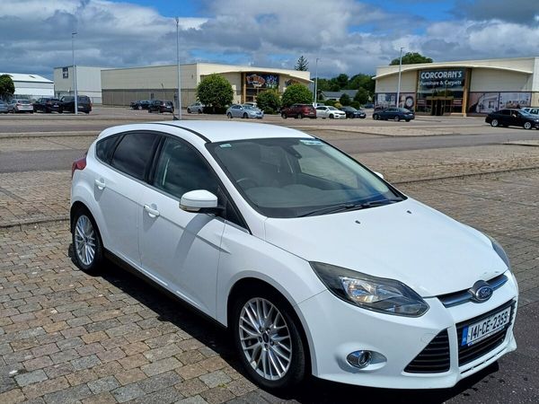 Ford Focus Hatchback, Diesel, 2014, White