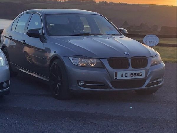 BMW 3-Series Saloon, Diesel, 2011, Grey