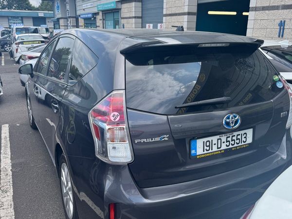 Toyota Prius MPV, Petrol Hybrid, 2019, Grey