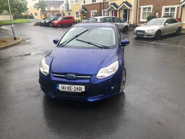 Ford Focus Hatchback, Diesel, 2014, Blue