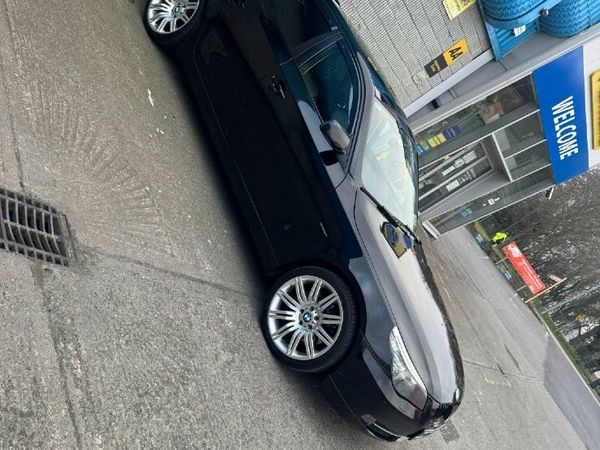 BMW 5-Series Saloon, Diesel, 2010, Black