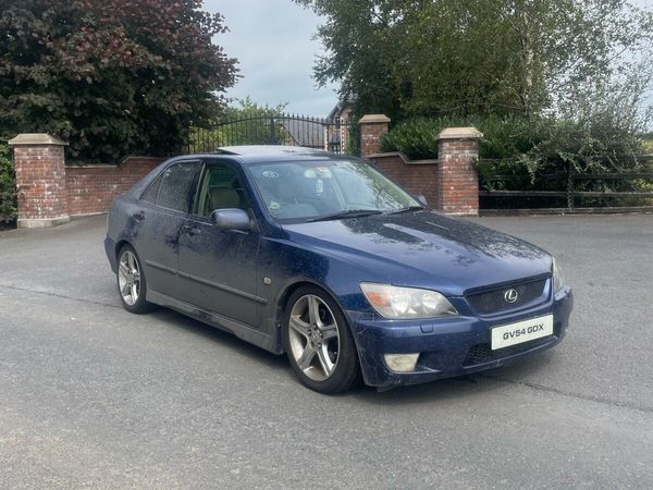 Lexus IS Saloon, Petrol, 2004, Blue