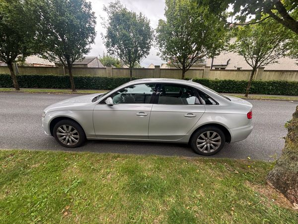 Audi A4 Saloon, Diesel, 2010, Silver
