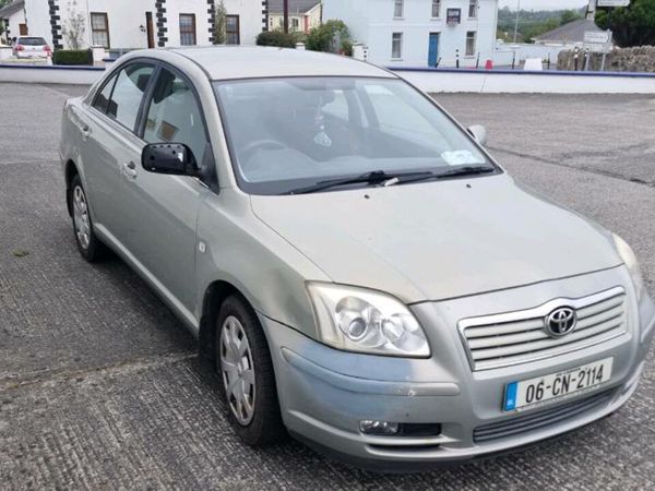 Toyota Avensis Saloon, Petrol, 2006, Green