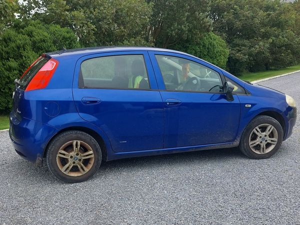 Fiat Punto Hatchback, Petrol, 2008, Blue