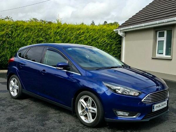 Ford Focus Hatchback, Diesel, 2017, Blue