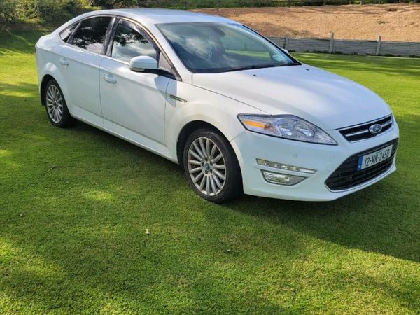 Ford Mondeo Hatchback, Diesel, 2012, White