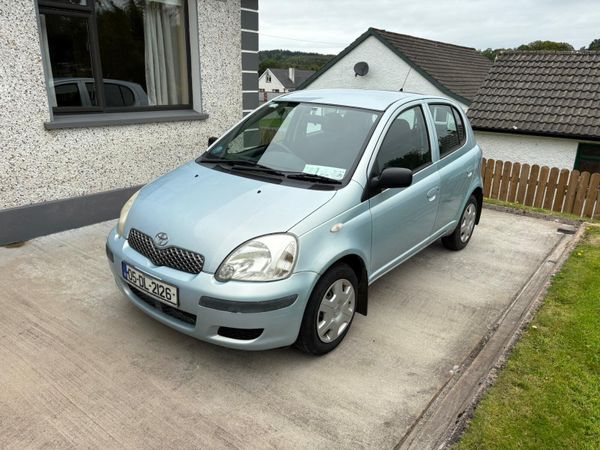Toyota Yaris Hatchback, Petrol, 2005, Blue