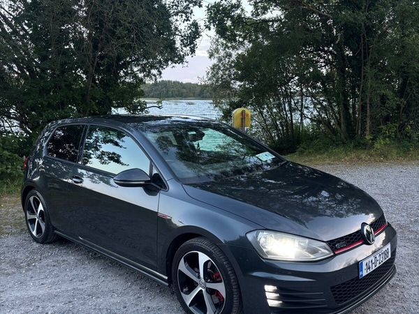 Volkswagen Golf Estate, Petrol, 2014, Grey
