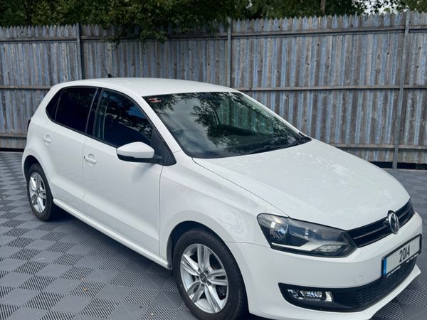 Volkswagen Polo Hatchback, Petrol, 2014, White