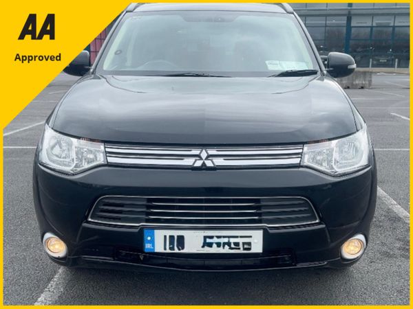 Mitsubishi Outlander SUV, Petrol Plug-in Hybrid, 2015, Black
