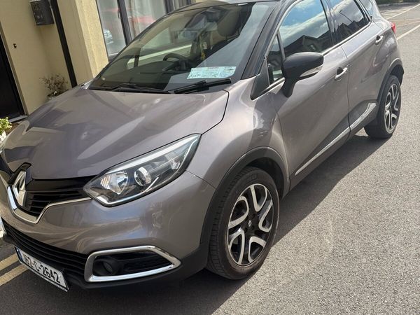 Renault Captur Hatchback, Diesel, 2016, Grey