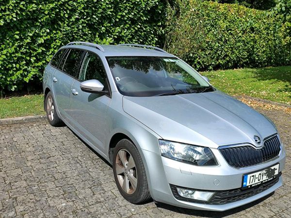 Skoda Octavia Estate, Diesel, 2017, Silver