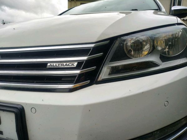 Volkswagen Passat Estate, Diesel, 2014, White