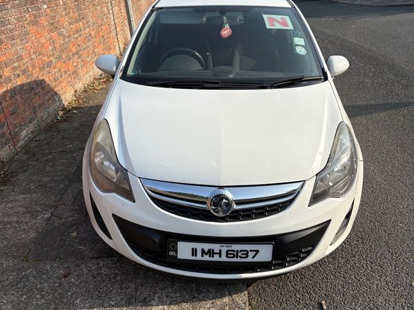 Vauxhall Corsa Hatchback, Petrol, 2011, White