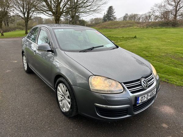 Volkswagen Jetta Saloon, Diesel, 2007, Grey
